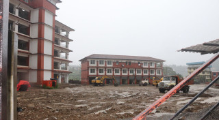 रवि सिंहको बदमासीः १३ महिनामा सक्नुपर्ने काम ९६ महिनामा पनि सकिएन