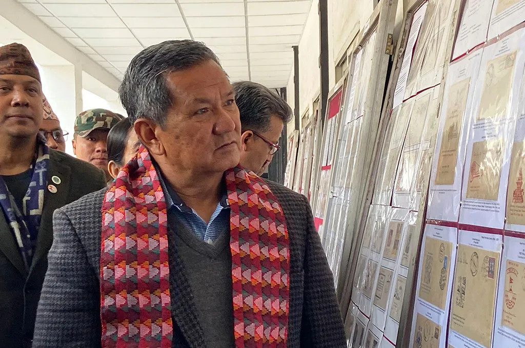 ज्ञानेन्द्रको ठाउँमा ओली, देउवा, प्रचण्ड आउनुमात्रै क्रान्ति होईनः मन्त्री गुरुङ