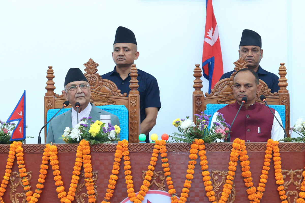 जनतालाई पवित्रभावका साथ सेवा दिएर लोकतन्त्रलाई बलियो बनाउनुपर्छः ओली