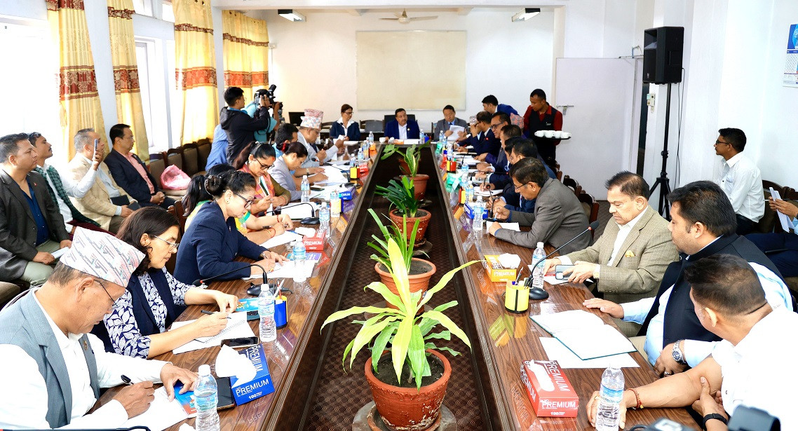 सुनचाँदीमा लगाउने घोषणा गरिएको कर फिर्ता गर्न व्यवसायीको माग