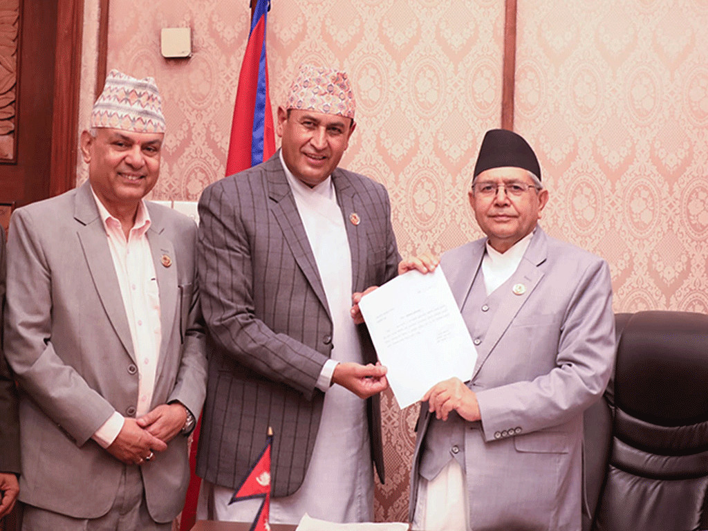 रामहरि खतिवडाले सभामुखलाई बुझाए राजीनामा