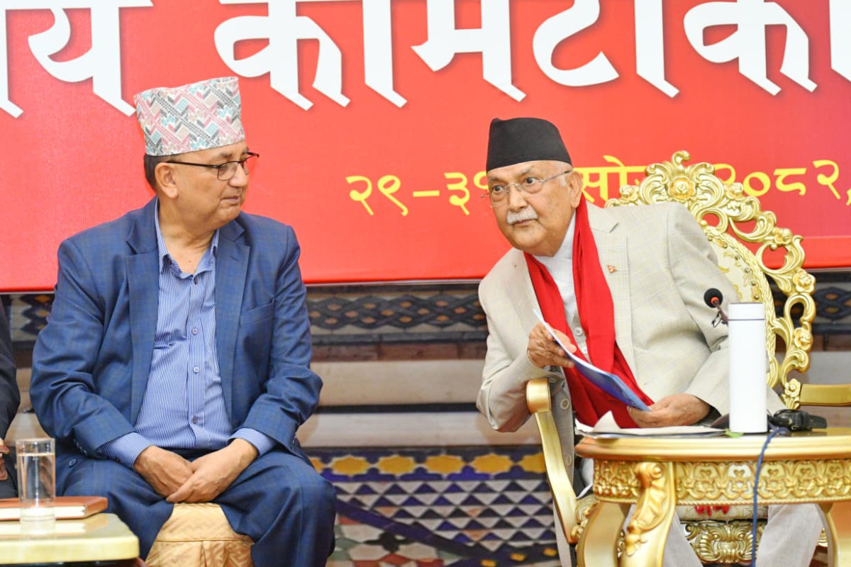 एमाले महाधिवेशन पोखरामा गर्न ओलीको प्रस्ताव