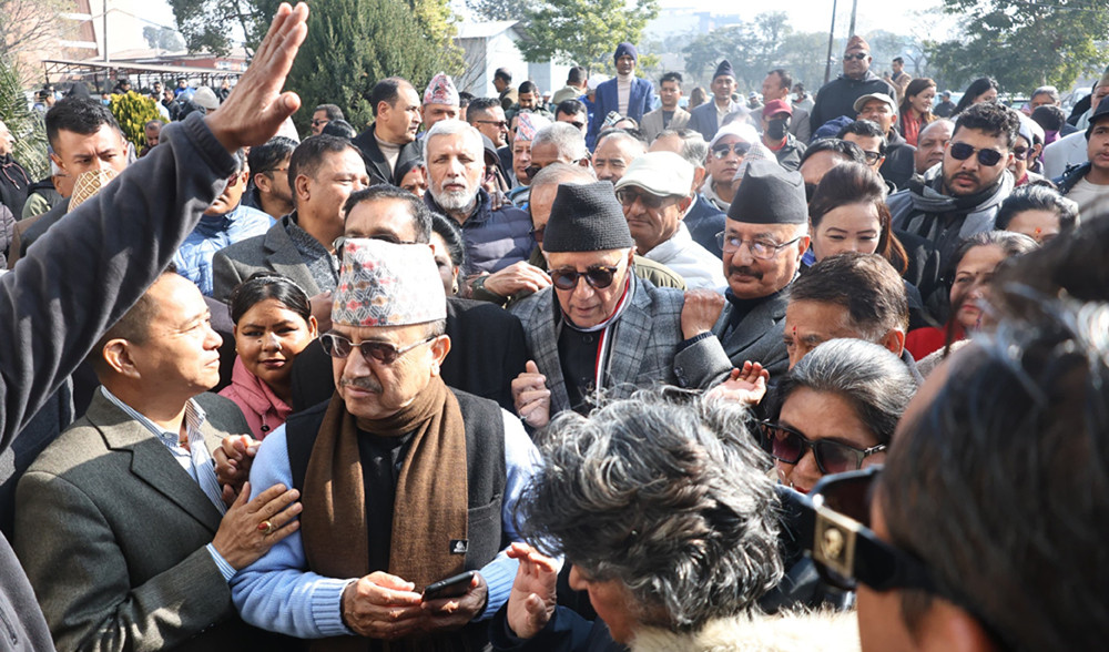 कांग्रेस सभापति गगन थापाविरुद्धको रिटमा देउवा समूहका तीन माग