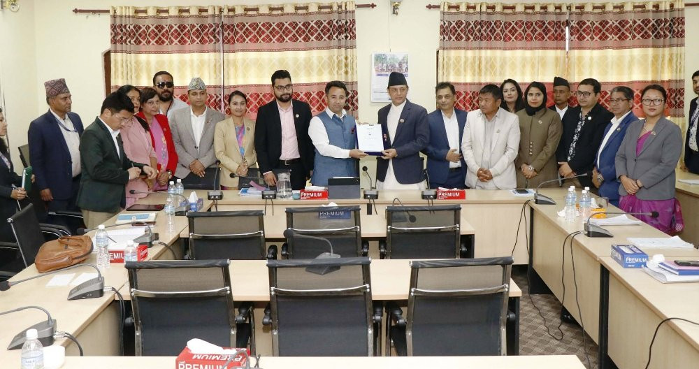 कार्य सञ्चालन नियमावलीको मस्यौदा सभामुखलाई बुझाइयो