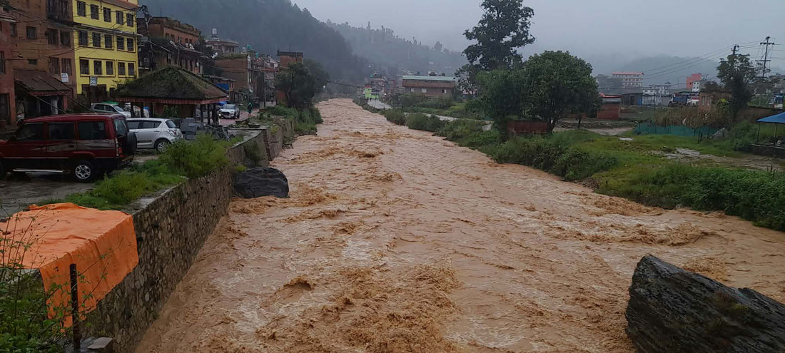 मौसम बदलीसँगै देशभर वर्षा, लुम्बिनी र सुदूरपश्चिममा अति भारी वर्षाको सम्भावना